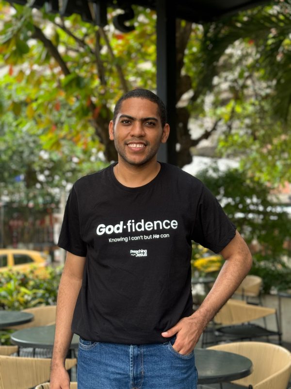 Camiseta GOD•fidence