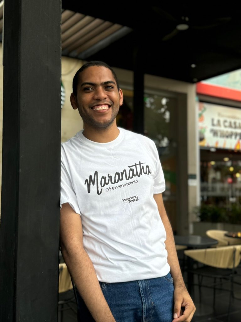 Camiseta MARANATHA
